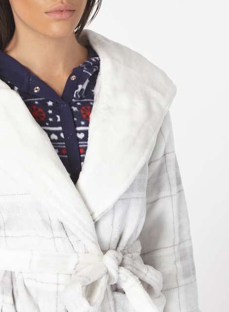 Petite Ivory And Grey Check Dressing Gown